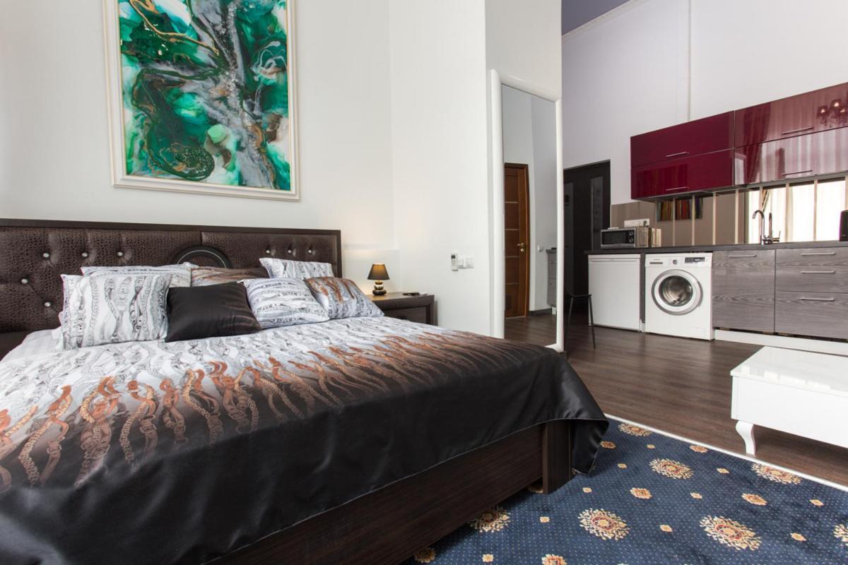 Sumska Apartment Lux ハルキウ エクステリア 写真