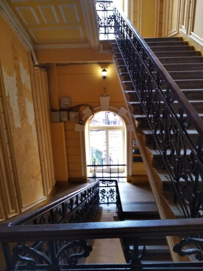 Sumska Apartment Lux ハルキウ エクステリア 写真