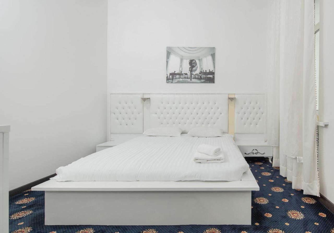 Sumska Apartment Lux ハルキウ エクステリア 写真