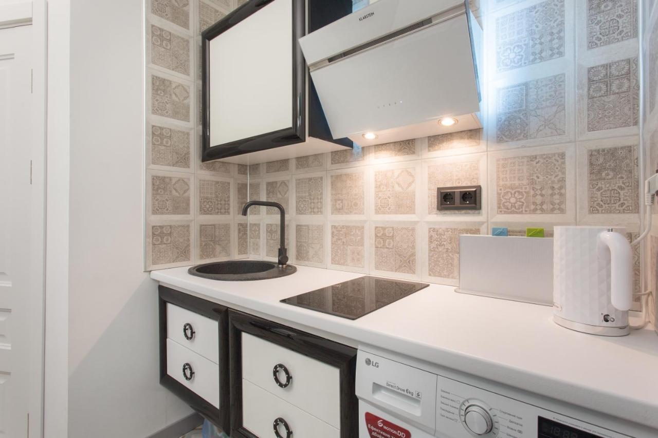 Sumska Apartment Lux ハルキウ エクステリア 写真