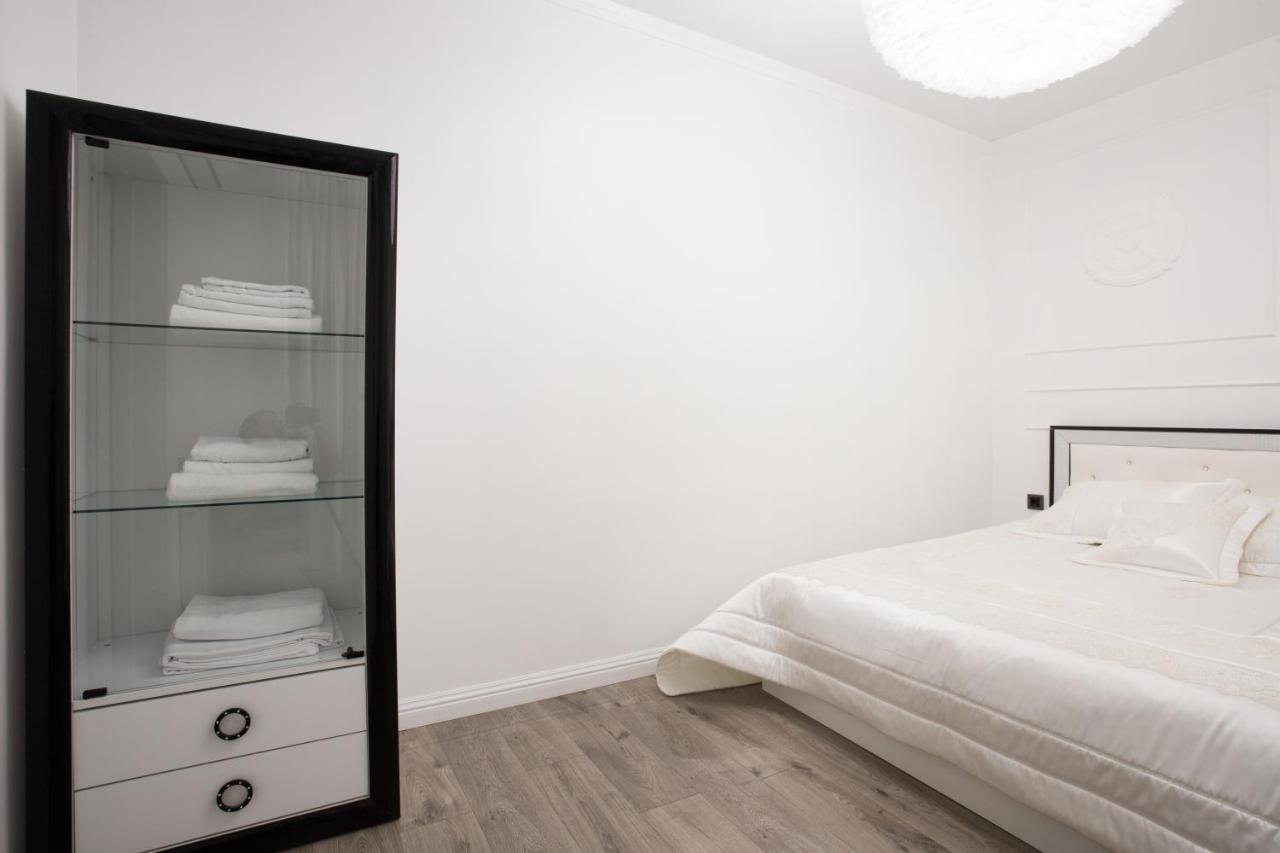 Sumska Apartment Lux ハルキウ エクステリア 写真