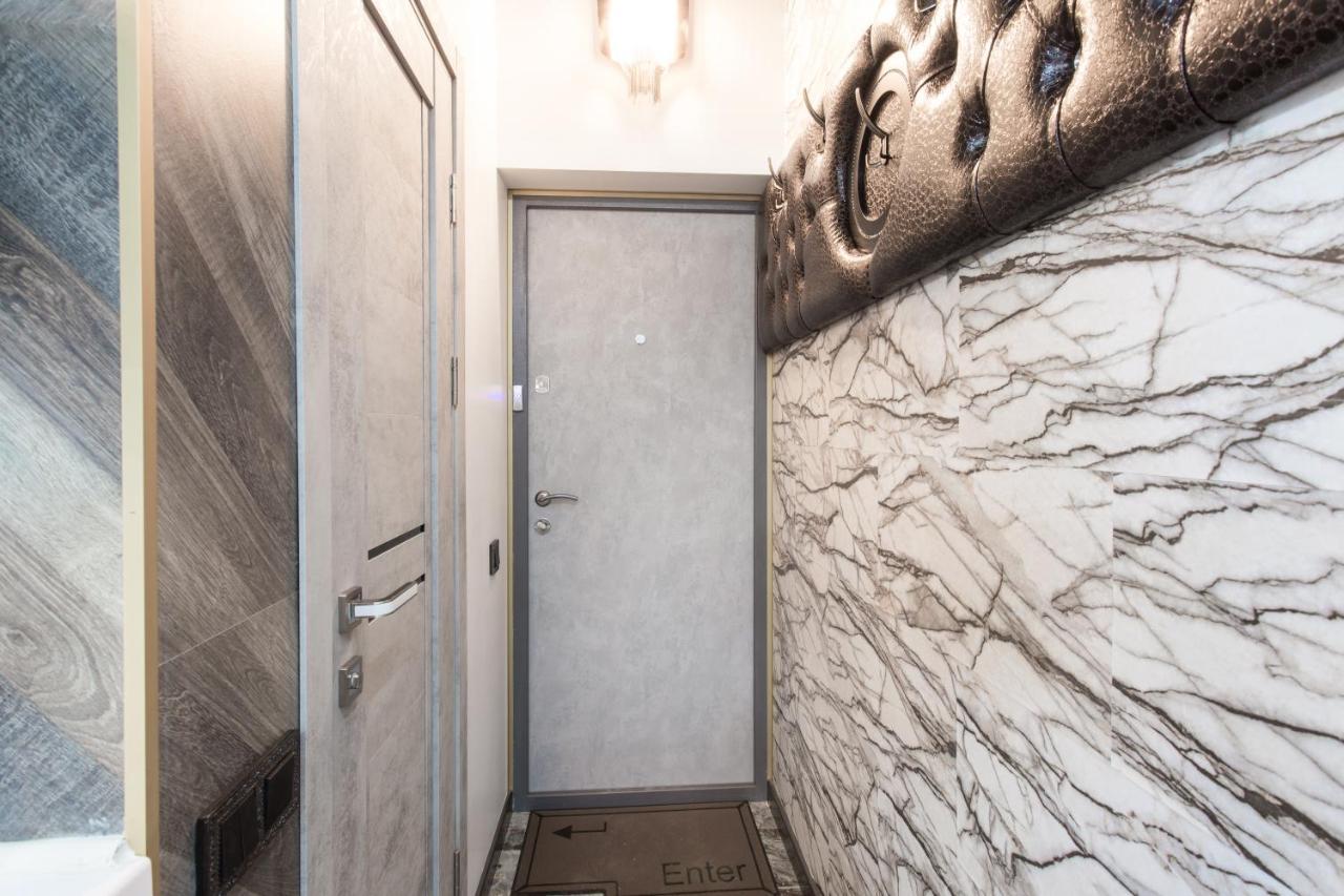 Sumska Apartment Lux ハルキウ エクステリア 写真