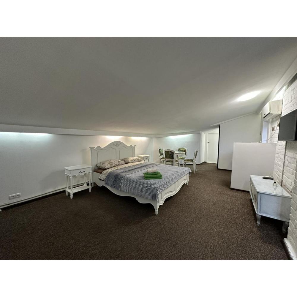 Sumska Apartment Lux ハルキウ エクステリア 写真